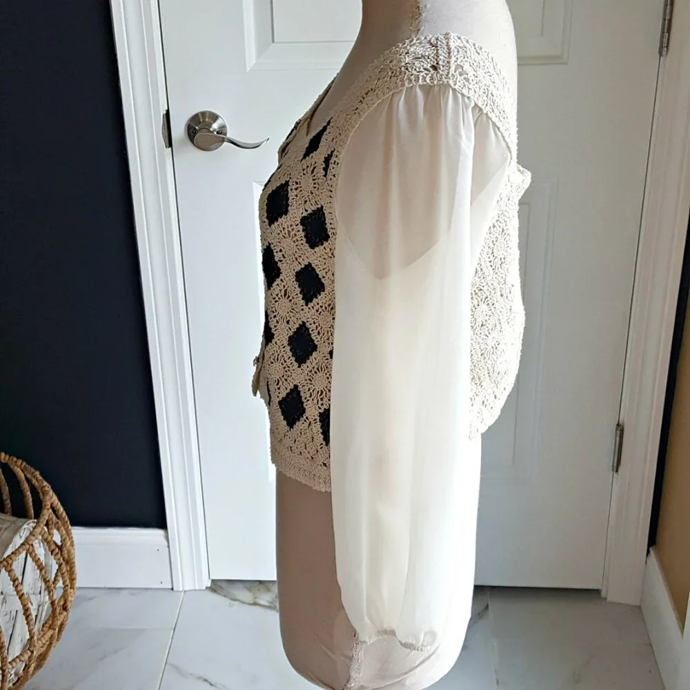 Lola Vested Blouse w/Diamond Crochet Pattern - Picture 2 of 8